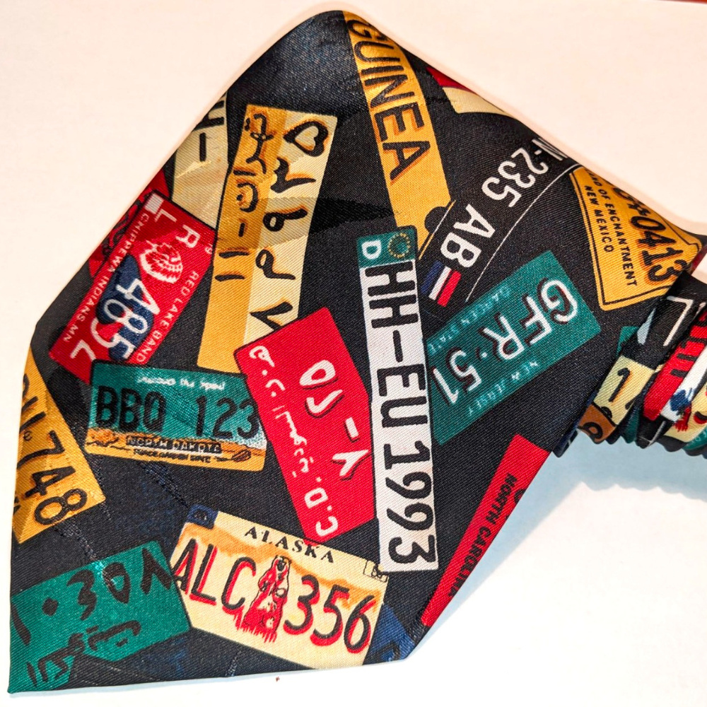 License plate novelty tie - Soleil